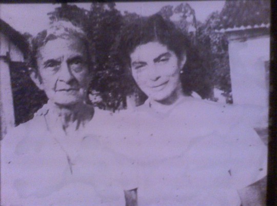 Mercedes Martines Ocon y Angela Bravo Martinez de Ortiz