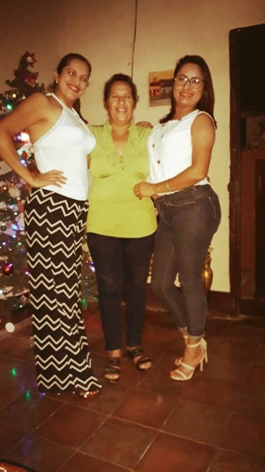 Elsys Bravo, Daysi Rivas y Mayda Bravo